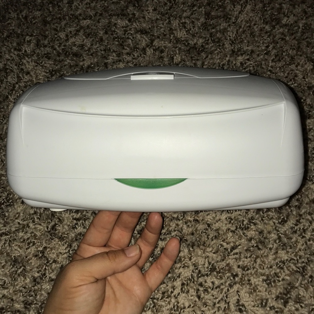 Wipe warmer